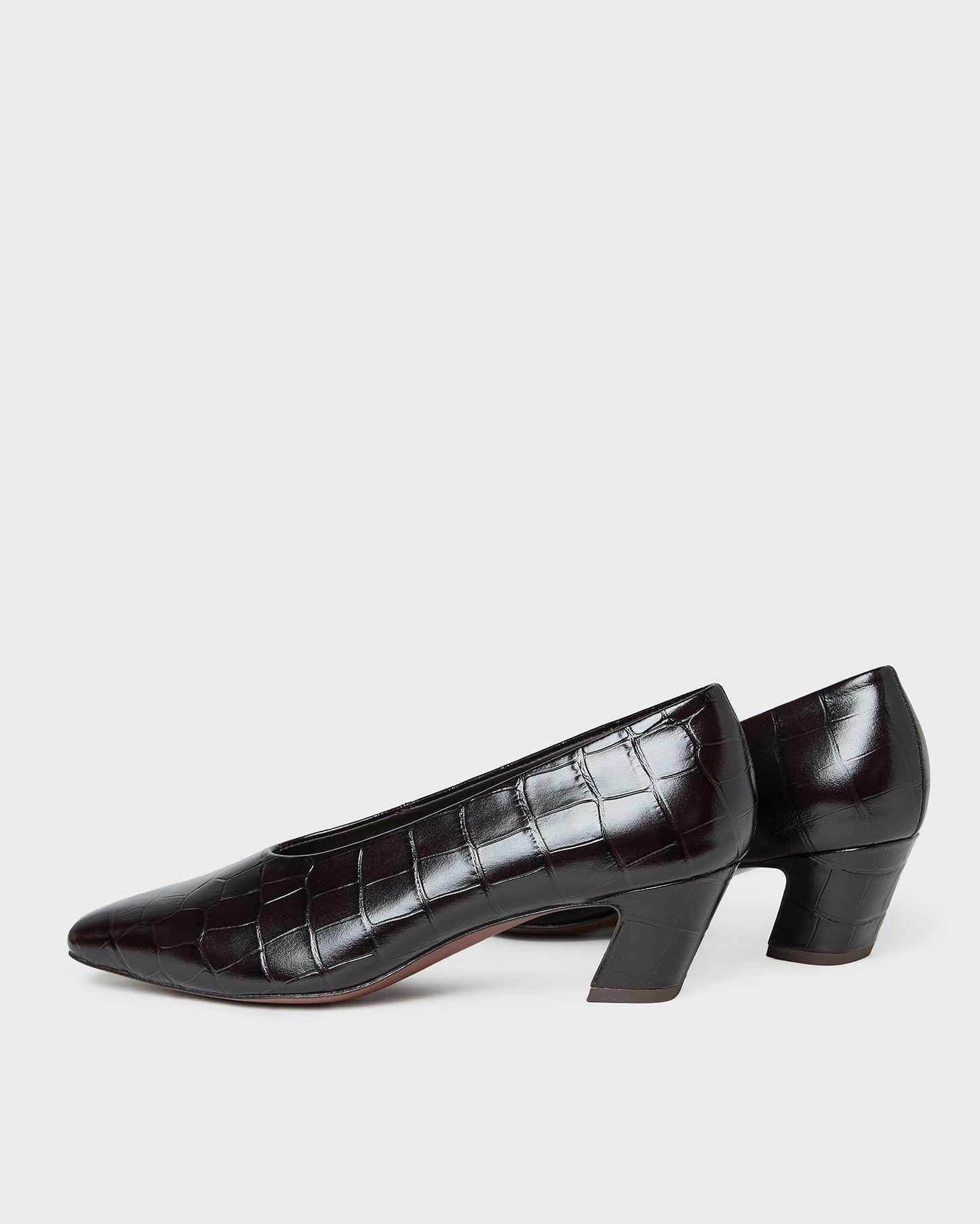 Neive Crocodile Leather Low Pump