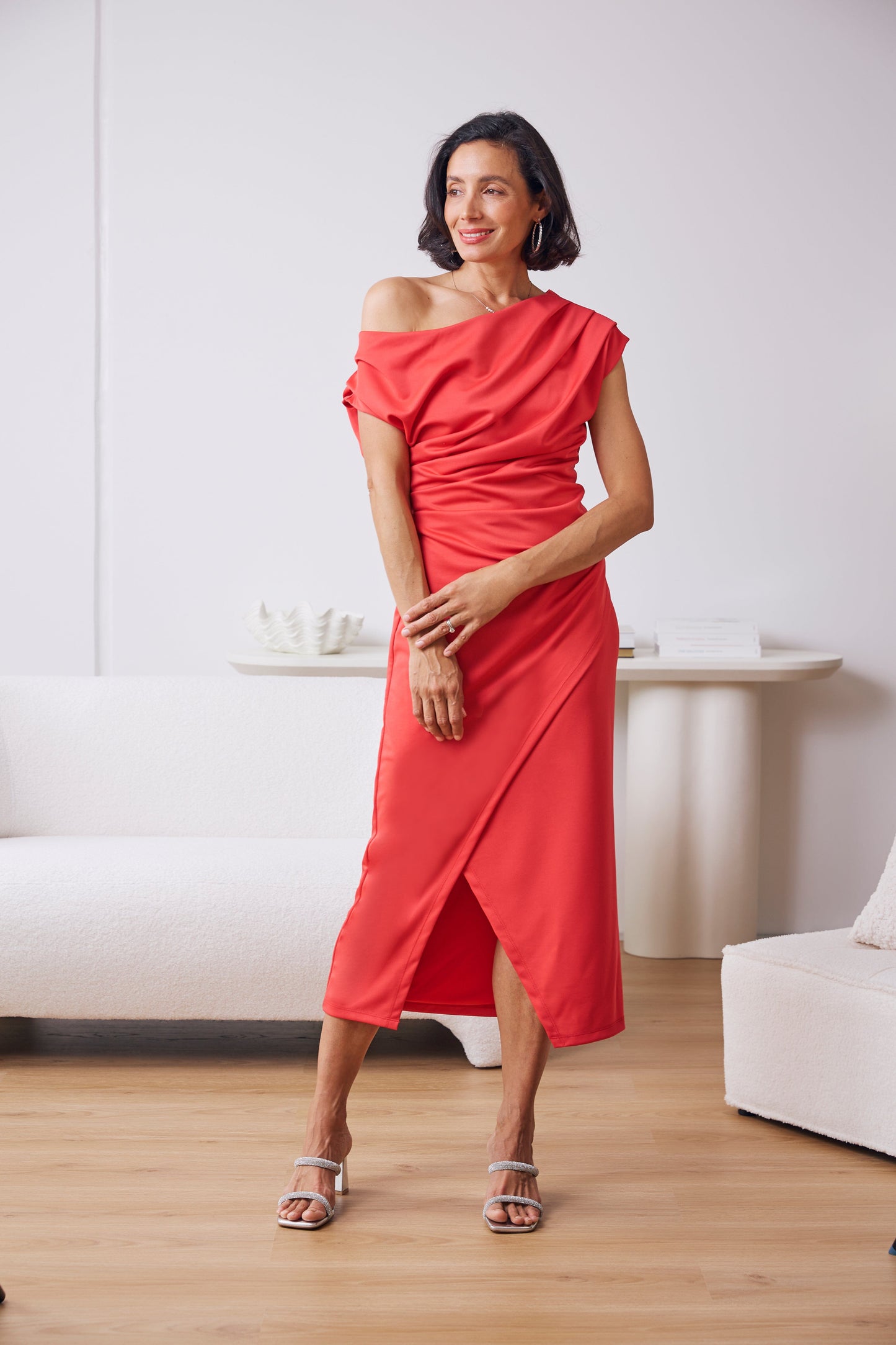 Roslyn Off Shoulder Midi Dress Red