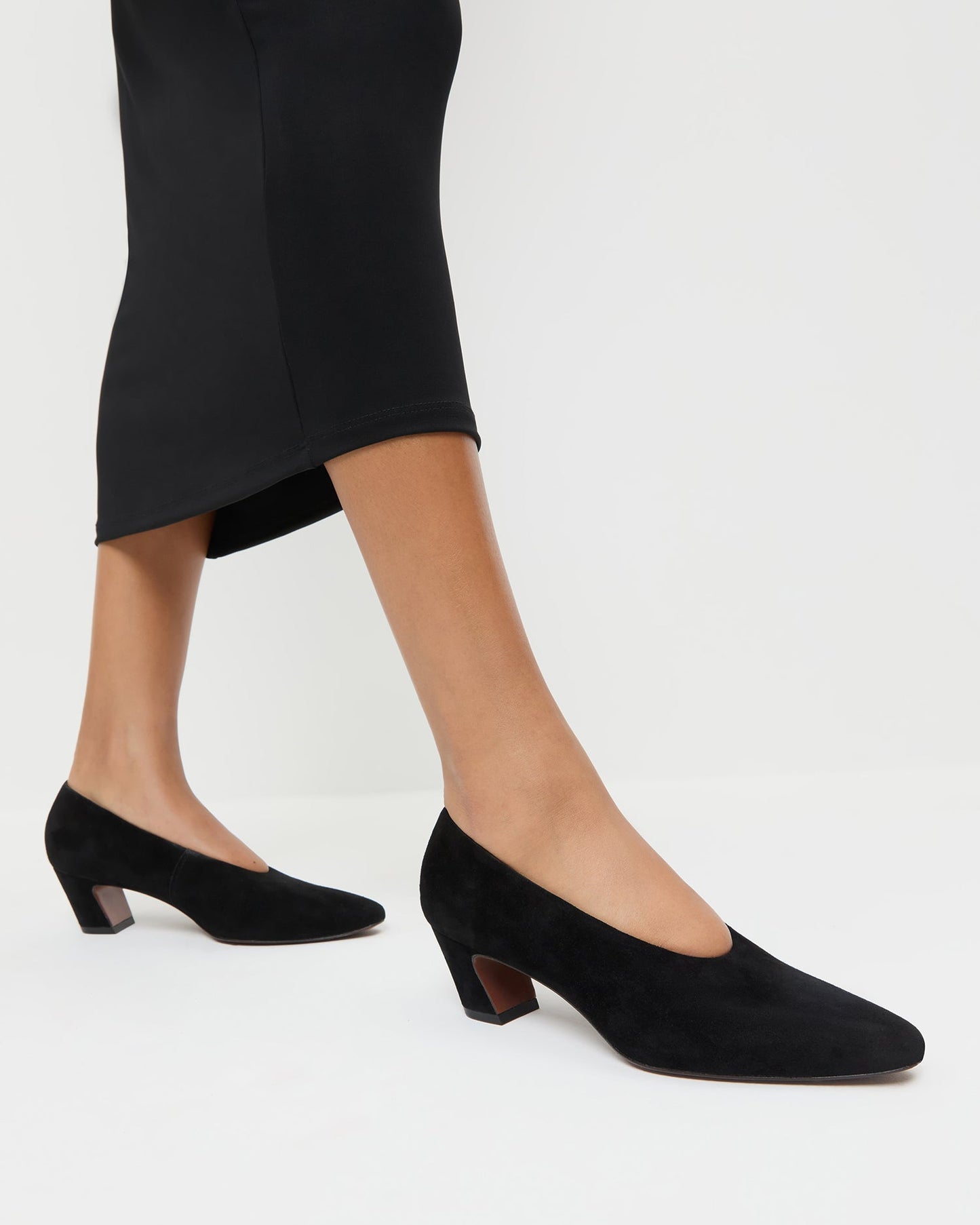 Neive Black Suede Low Pump